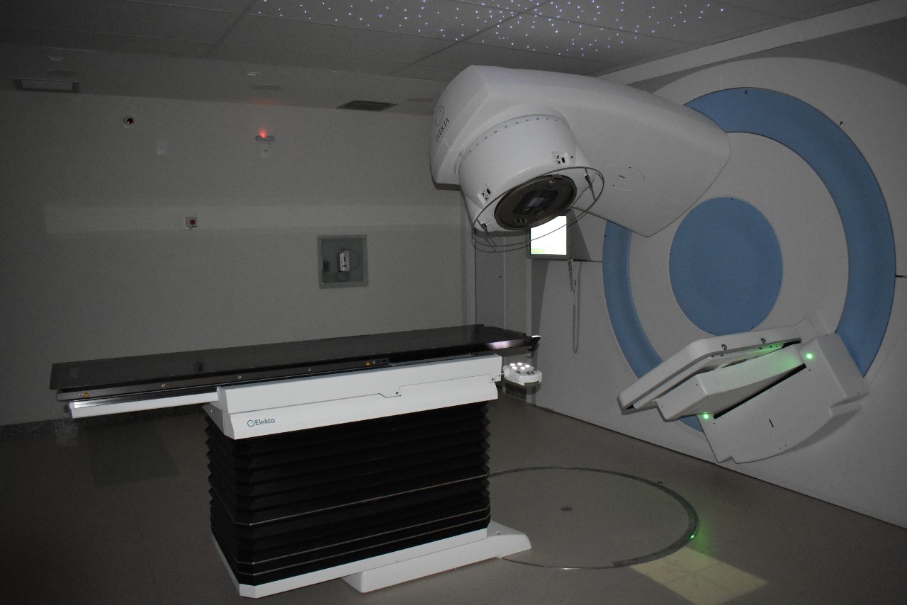 Treviso Máquinas e John Deere Inauguram Acelerador Linear para Tratamento Oncológico na Santa Casa BH. 
